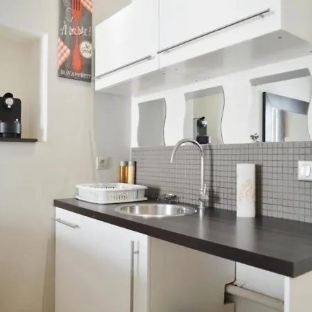 Antibes, 2 Pieces, 4 Personnes - Fr-1-252-120 Appartement Antibes