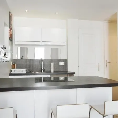 Appartement Antibes, 2 Pieces, 4 Personnes - Fr-1-252-120 Antibes