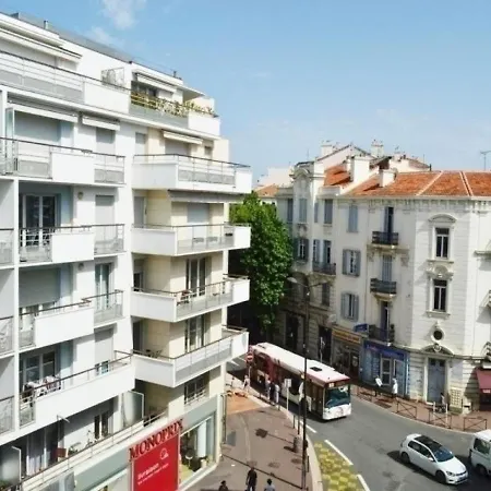 Appartement Antibes, 2 Pieces, 4 Personnes - Fr-1-252-120